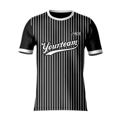 Sporty Black an White Baseball Jersey with Crew Neck